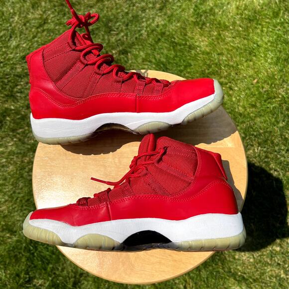Size 6.5 - Nike Air Jordan 11 Retro GS Win Like 96 Men\'s Shoes - Ships Now